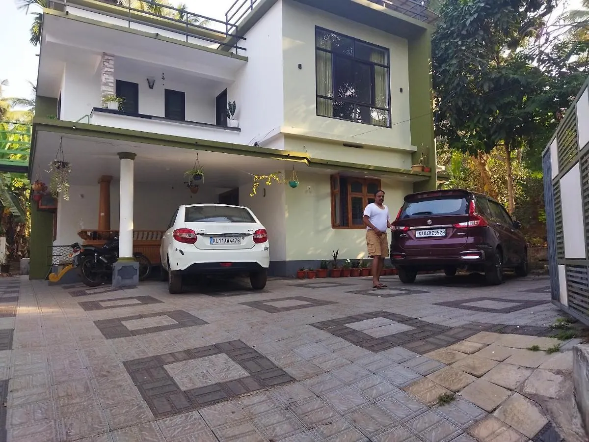 Jayuz Homestay & Foodies 科泽科德